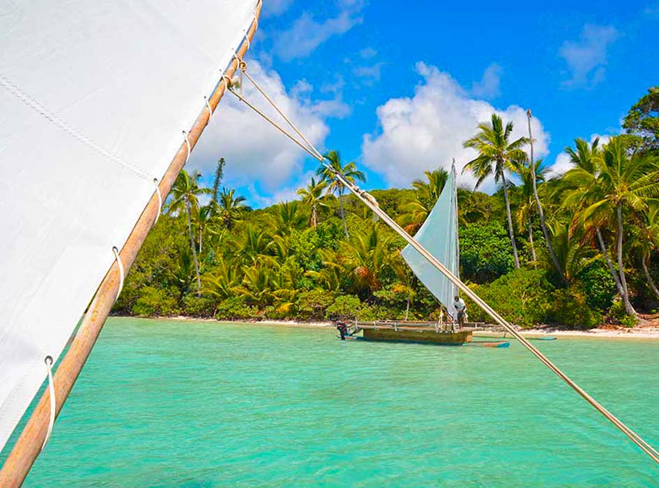 pirogue nouvelle-caledonie